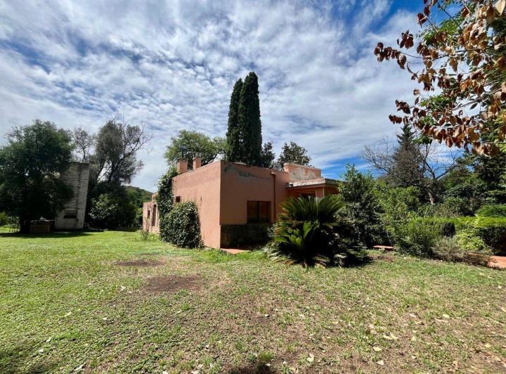 Casa · 154m² · 8 Ambientes · 2 Cocheras