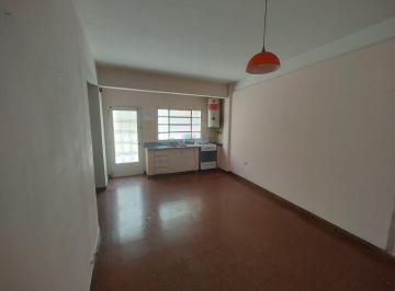 Departamento · 55m² · 3 Ambientes · Venta Departamento PH 3 Amb. Moron, Apto Credito!
