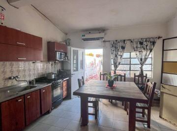 Casa · 118m² · 7 Ambientes · Casa + Departamento | Ideal Inversión o Vivienda