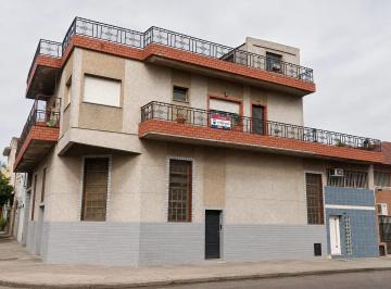 PH · 72m² · 4 Ambientes · PH en Venta 3 Ambientes Valentin Alsina