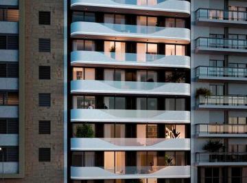 Departamento · 97m² · 4 Ambientes · Nice Hollywood
