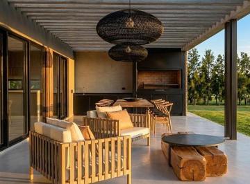 Casa · 150m² · 3 Ambientes · Aluen Barrio Privado