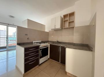 Departamento · 32m² · 1 Ambiente · Alquiler 2 Ambientes con Balcón en un 5to. Piso en San Cristóbal