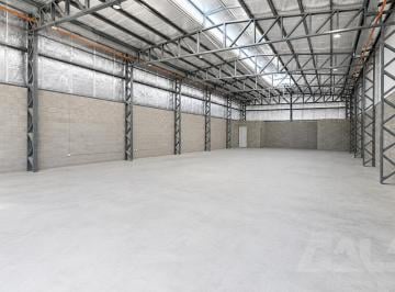 Depósito · 360m² · Local | 360 m² | Vidriera | a Estrenar | Doble Acceso | Sobre Ratti