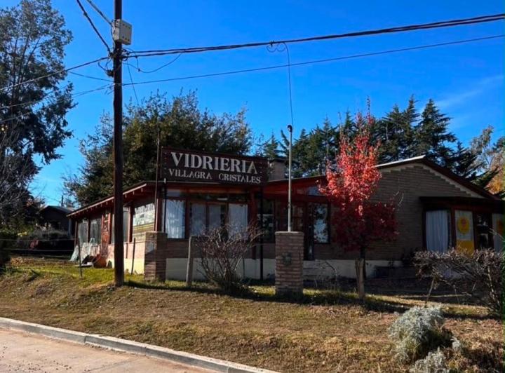 Casa · 350m² · 7 Ambientes · 1 Cochera