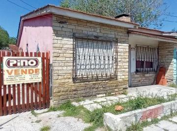 Casa de 6 ambientes, Santa Teresita · Dos Casas en El Lote - Santa Teresita