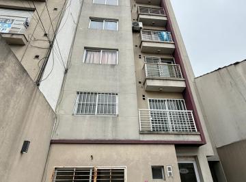 Departamento · 32m² · 3 Ambientes · 1 Cochera · Departamento 3 Amb con Garage - Moron