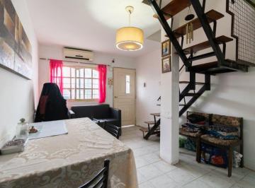 Casa de 3 ambientes, Ituzaingó · Dúplex en Venta de 2 Dorm. C/ Cochera en Ituzaingó Norte