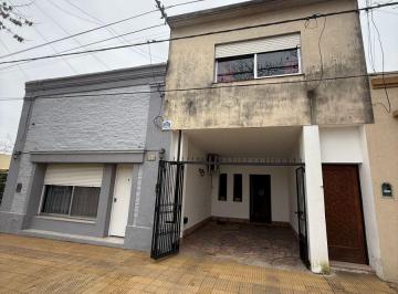 Edificio de 6 ambientes, Capitán Sarmiento · Venta en Block, Casa 3 Dorm. y Dpto de 1 Dormitorio, Capitán Sarmiento