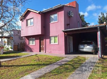Casa · 139m² · 4 Ambientes · 1 Cochera · Casa en Alquiler 4 Ambientes - Jardines de Escobar