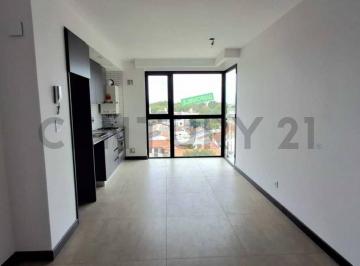 Departamento · 70m² · 3 Ambientes · 1 Cochera · Venta Semipiso de 3 Ambientes en El Edificio Stylo Paso