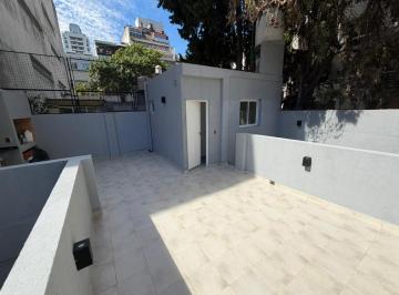 PH · 70m² · 4 Ambientes · PH 4 Ambientes Reciclado en Pb, Terraza C/ Parrilla en Belgrano