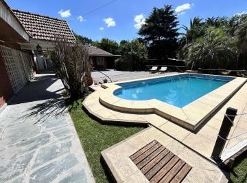 Quinta vacacional · 400m² · 4 Ambientes · 5 Cocheras · Venta Quinta Pileta Esteban Echeverria