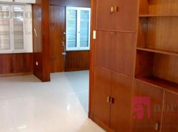 PH · 70m² · 3 Ambientes · 1 Cochera · Casa PH de 3 Ambientes en Alquiler Excelente Ubicacion de Quilmes