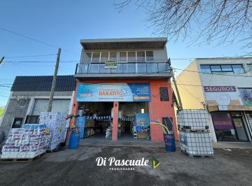 Oficina comercial · 103m² · 1 Ambiente · Alquiler Local en 1er Piso con Balcón y 2 Baños Ideal Oficina/consultorio/instituto - La Reja Norte