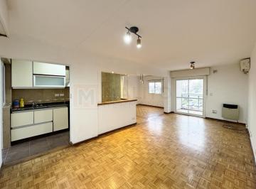 Departamento · 53m² · 4 Ambientes · Departamento 4 Ambientes con Balcón y Lavadero
