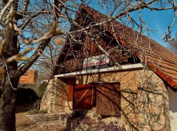 Casa de 3 ambientes, Córdoba · Cabaña en Country