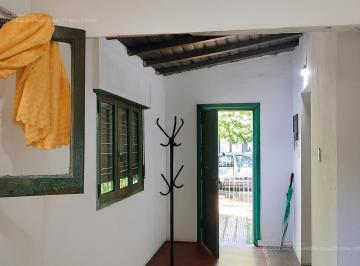 Casa · 70m² · 3 Ambientes · 1 Cochera · Venta Lote con Casa en Esquina Céntrica con Potencial Comercial en Ingeniero Maschwitz