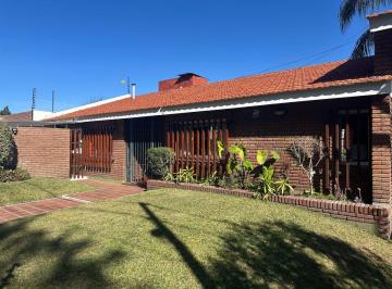 Casa de 6 ambientes, Córdoba · Vendo - Cerro de Las Rosas - 3 Dor - Living - Comedor - Cocina - Lavadero - Quincho - Cochera