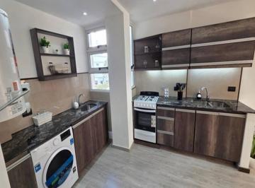 Departamento · 67m² · 3 Ambientes · Departamento en Venta en Mar del Plata de 3 Ambientes a La Calle Reciclado a Nuevo