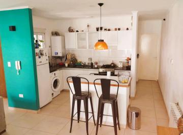Casa de 4 ambientes, Bahía Blanca · Casa Moderna en Molina Campos. Apto Crédito, Dueño Directo y a 100 m de Cabrera