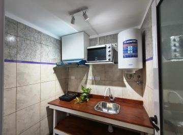 PH de 1 ambiente, Avellaneda · Dueña Vende PH 1 Amb con Patio