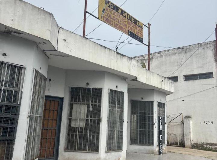 Terreno · 235m²