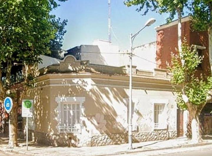 Casa · 90m² · 4 Ambientes
