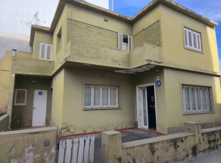 Casa · 200m² · 5 Ambientes