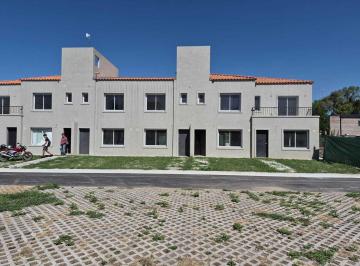 Casa · 85m² · 2 Ambientes · Casa Dúplex en Alquiler en La Angelica, Pilar, G. B. a. Zona Norte