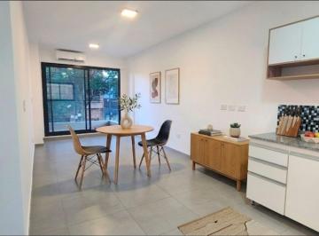 Departamento · 27m² · 1 Ambiente · Alquiler Monoambiente - Patio y Balcón Parque Cha