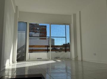 Departamento · 43m² · 2 Ambientes · Venta - Recoleta - 2 Ambientes con Balcón