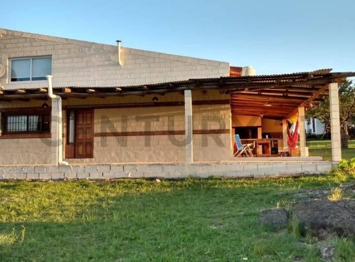 Casa · 165m² · 3 Ambientes · 3 Cocheras