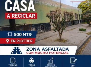 Casa · 252m² · 8 Ambientes · Venta de 500 m² (2 Lotes) con Casa a Reciclar
