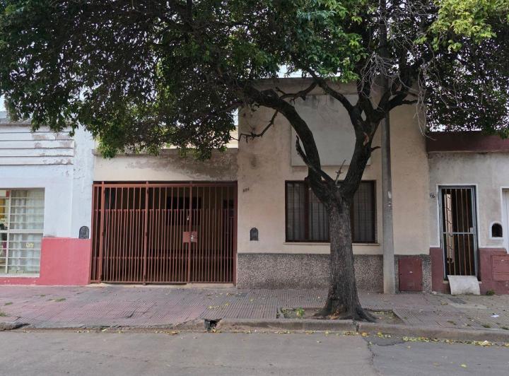 Terreno · 166m²