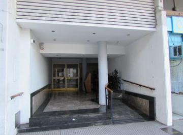Departamento · 66m² · 3 Ambientes · Departamento en Venta de 3 Ambientes en Liniers de Categoría Excelente Oportunidad