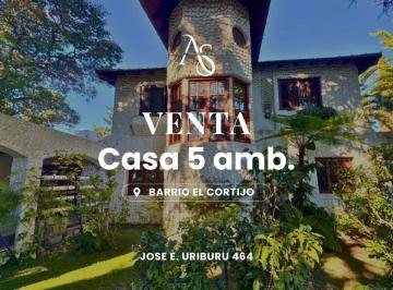 Casa · 242m² · 5 Ambientes · 3 Cocheras · Casa en El Cortijo