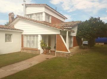 Casa de 5 ambientes, Salsipuedes · Hermoso Chalet