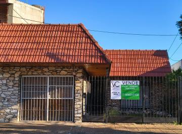 Casa · 4 Ambientes · 1 Cochera · Casa en Venta Acevedo 3400 Remedios de Escalada