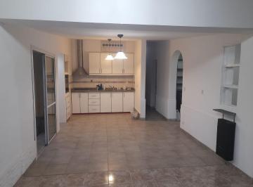 Casa · 150m² · 4 Ambientes · 2 Cocheras · Casa en Alquiler Las Heras 3 Dorm Cochera Patio