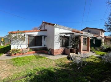 Casa · 146m² · 3 Ambientes · 1 Cochera · Casa 146 m² | 2 Dorm. | Lote 498 m² | Cerca de La Plaza | Barrio Uno, Ezeiza