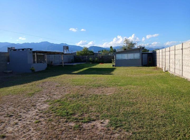 Quinta vacacional · 77m² · 2 Ambientes · 3 Cocheras