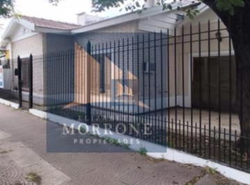 Casa · 136m² · 3 Ambientes · Venta Hermosa Casa Tres Ambientes Excelnte Ubicacion con Mucho Potencial Estevez Correa 1002 Temperl