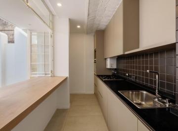 PH · 75m² · 3 Ambientes · Venta Casa de Pasillo Dos Dorm. No PH