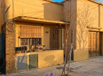 PH · 2 Ambientes · 1 Cochera · Venta PH Al Frente 2 Ambientes con Patio, San Fernando