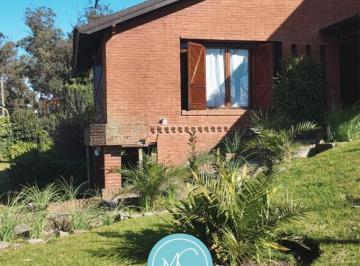 Casa · 260m² · 3 Ambientes · 2 Cocheras · Chalet en Dos Plantas Colinas de Peralta Ramos