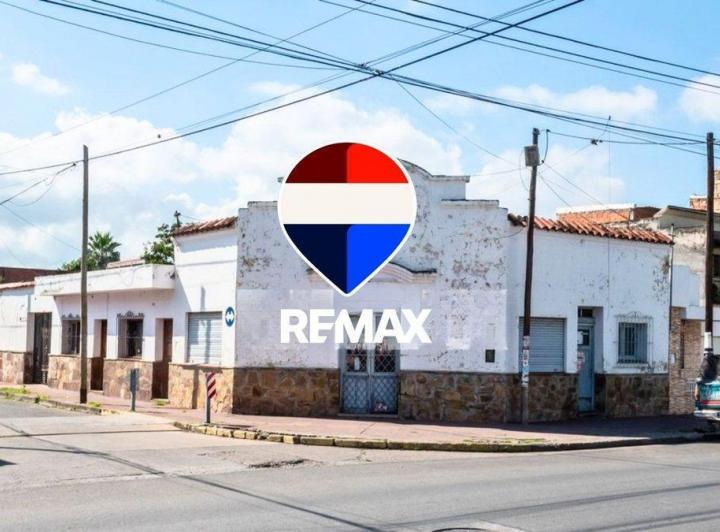 Casa · 200m² · 5 Ambientes