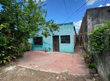 Casa · 135m² · 5 Ambientes · Casa Interna Unica a La Venta