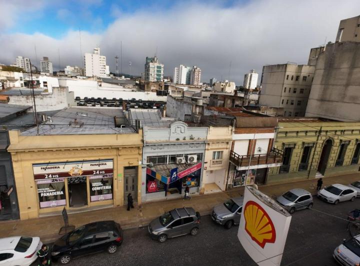 Casa · 185m² · 5 Ambientes · 1 Cochera