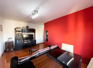 Departamento · 65m² · 4 Ambientes · Depto 4 Amb. en Venta Balcon Piso Alto V. Lugano